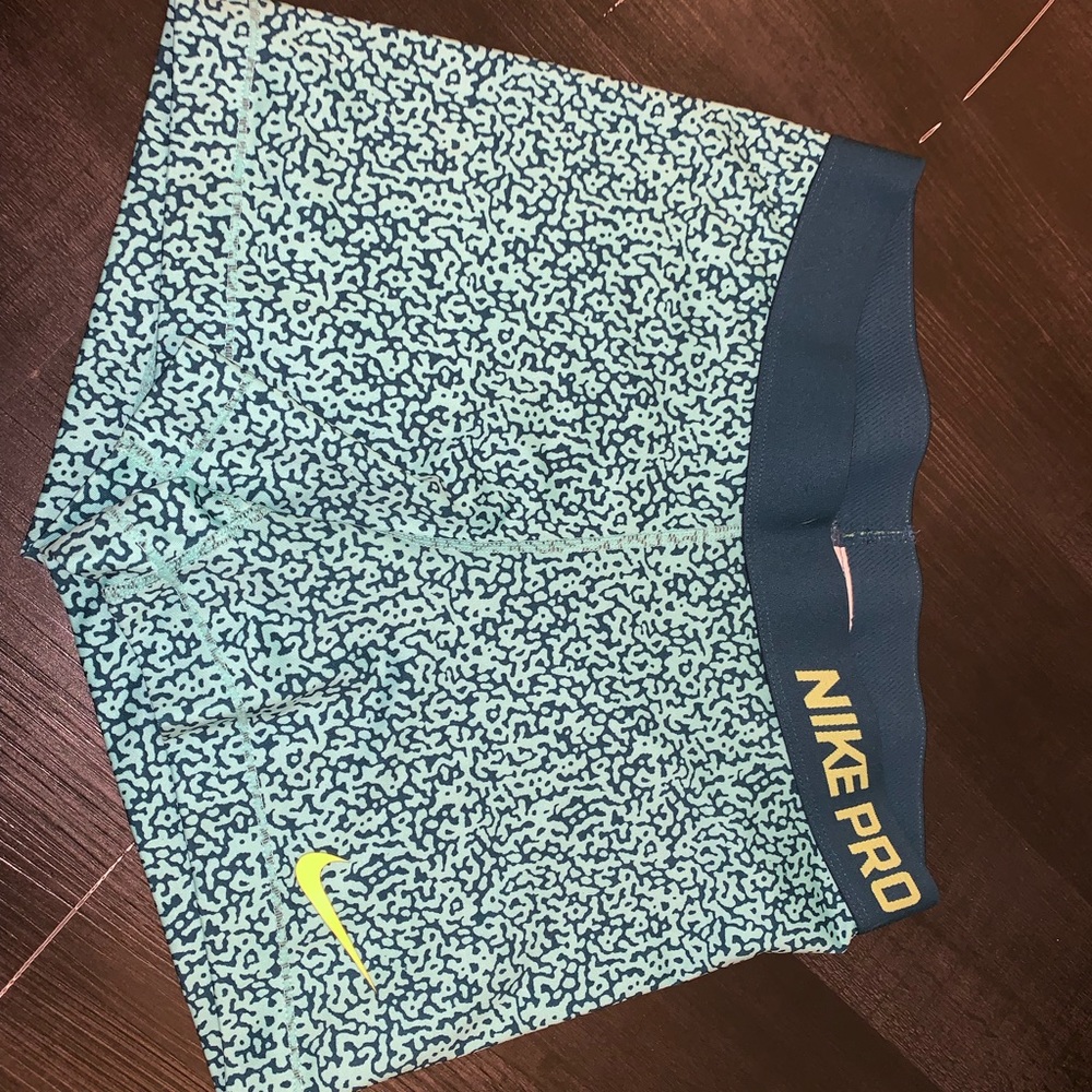 nike pros running shorts